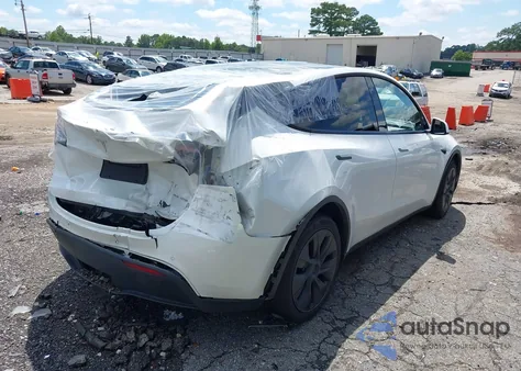 2020 Tesla Model Y Long Range Dual Motor All-Wheel Drive from USA, damaged, VIN 5YJYGDEE8LF036888